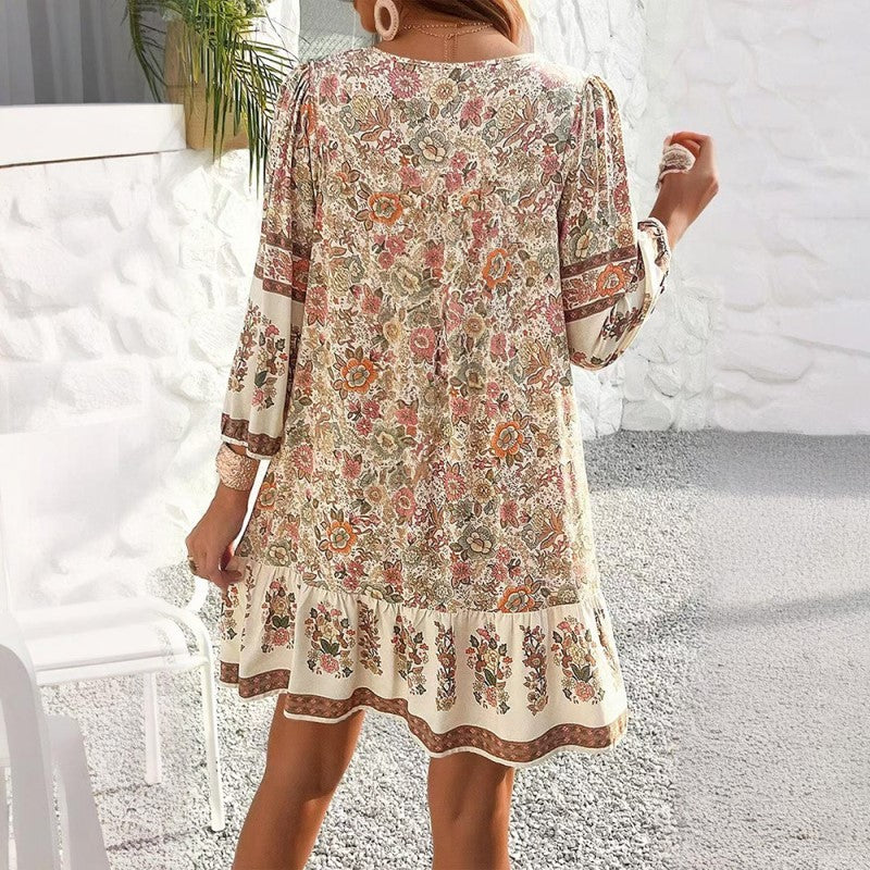 Robe Élégante Fleurie à Nœud Col V | Amaya™