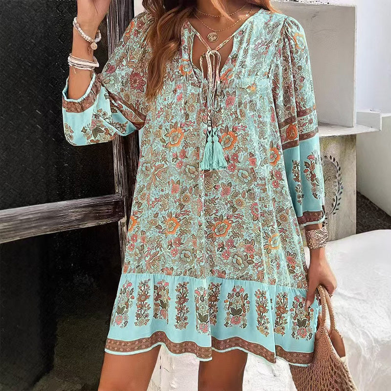 Robe Élégante Fleurie à Nœud Col V | Amaya™