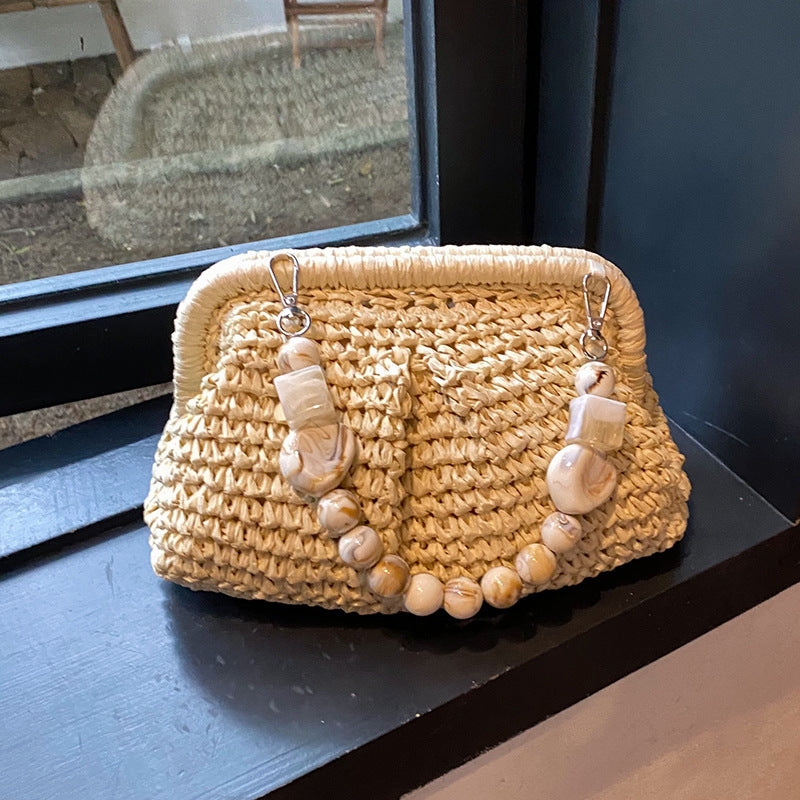 Perlina™ – Élégance en Perles & Paille